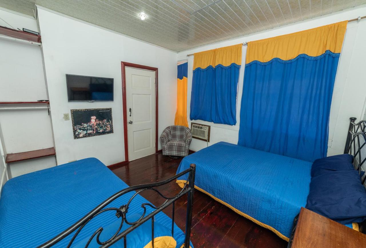 Albergue Amador Familiar *