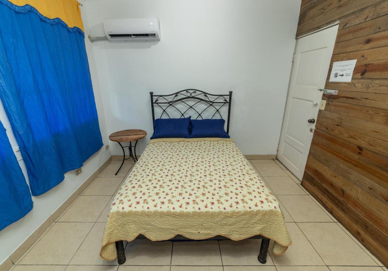 Albergue Amador Familiar *